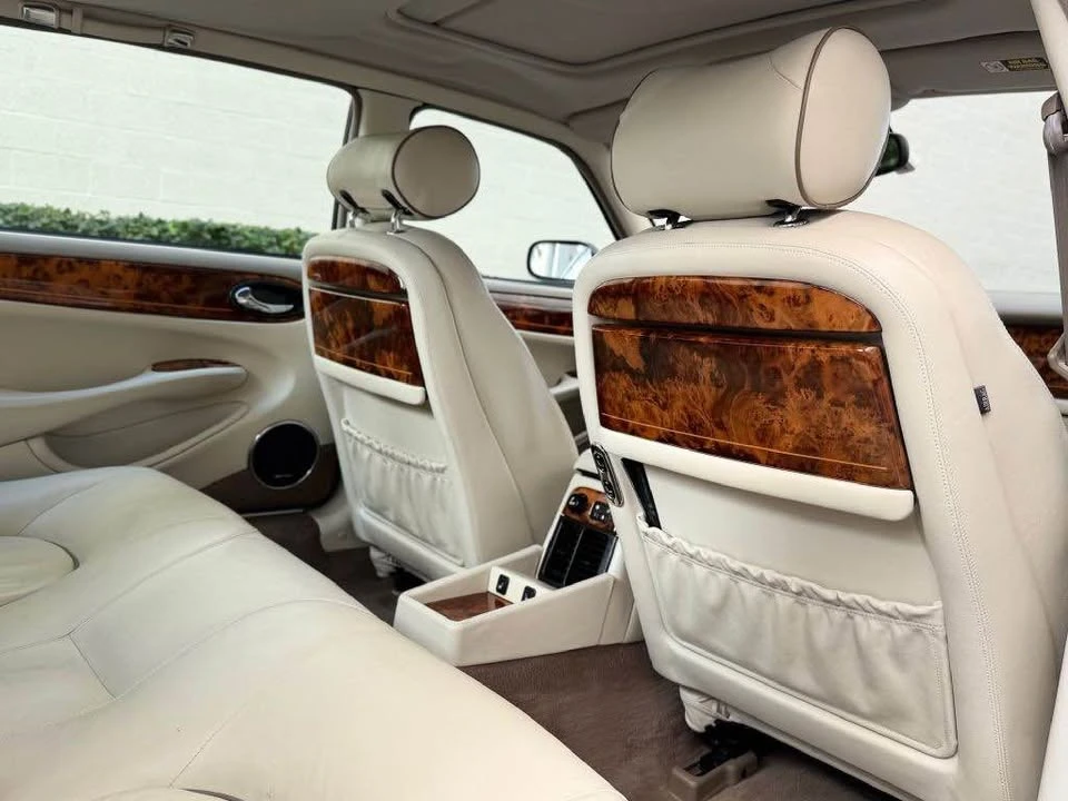2002 Jaguar X308 XJ - Image 13 of 18