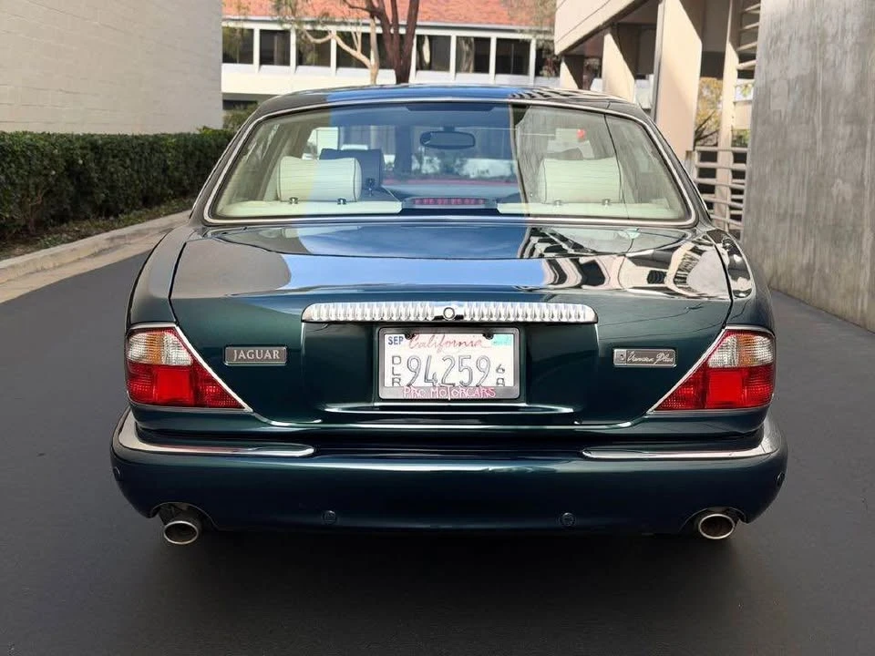 2002 Jaguar X308 XJ - Image 6 of 18