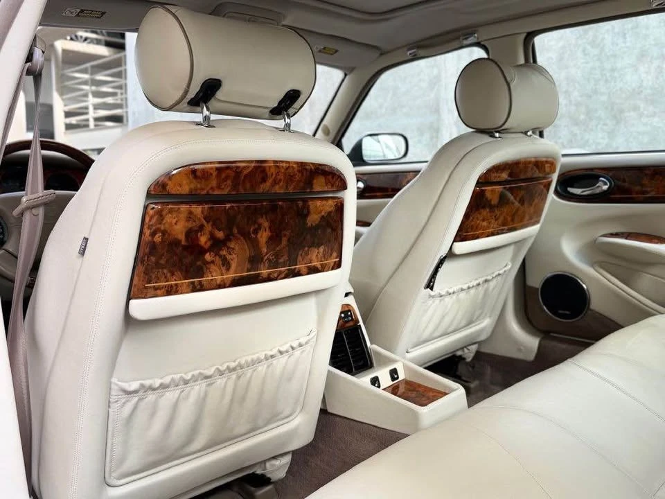 2002 Jaguar X308 XJ - Image 11 of 18