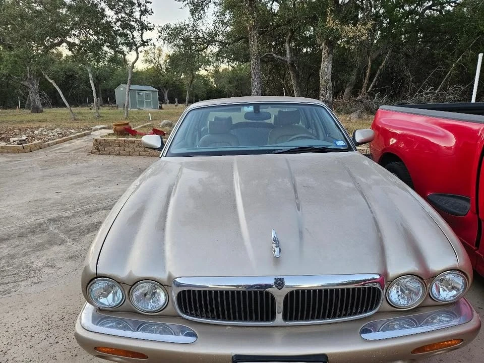 2002 Jaguar X308 XJ - Image 3 of 6