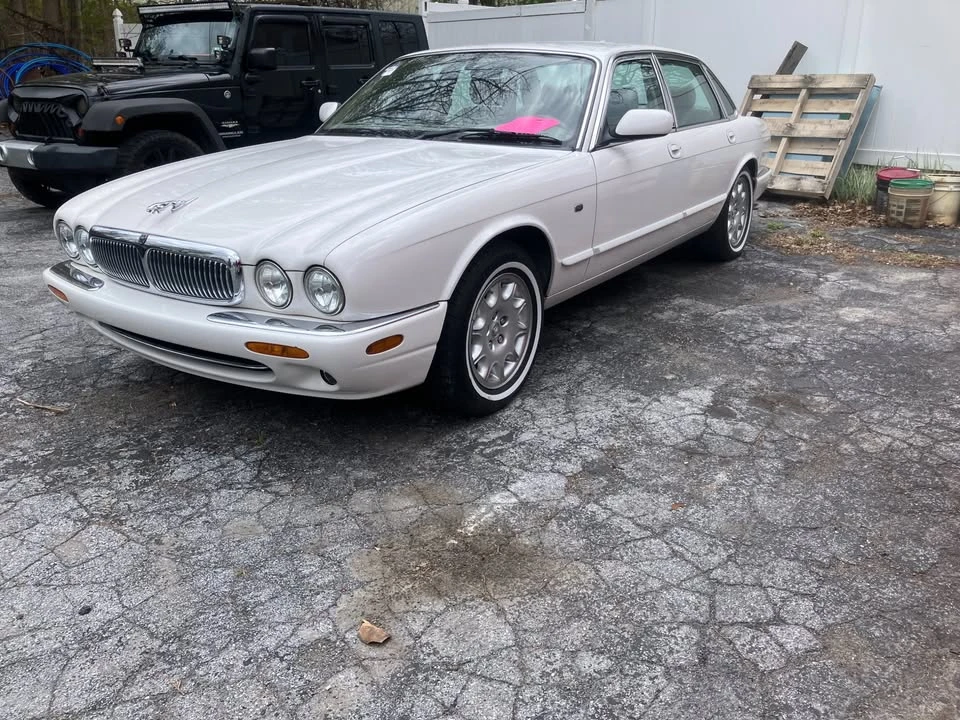 2002 Jaguar X308 XJ - Image 3 of 13