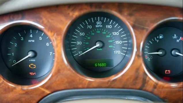 2002 Jaguar X308 XJ - Image 8 of 12