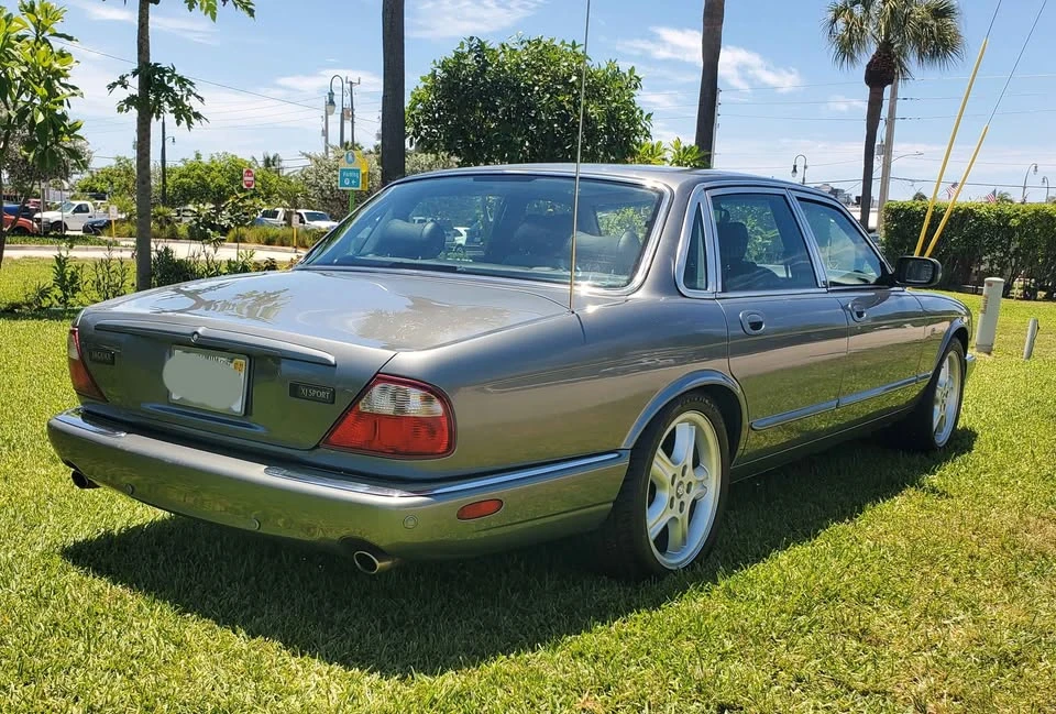 2002 Jaguar X308 XJ - Image 5 of 17