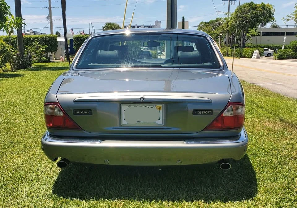 2002 Jaguar X308 XJ - Image 7 of 17