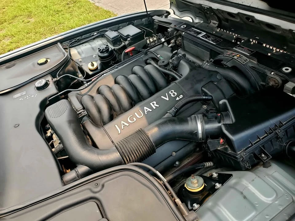 2002 Jaguar X308 XJ - Image 15 of 17