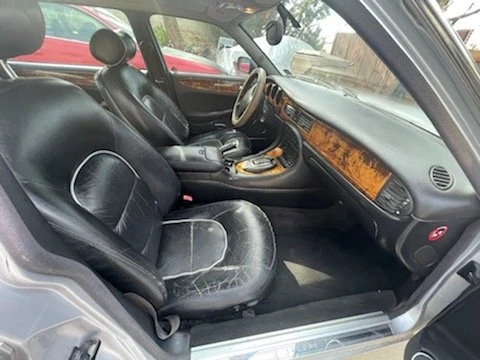2002 Jaguar X308 XJ - Image 9 of 10