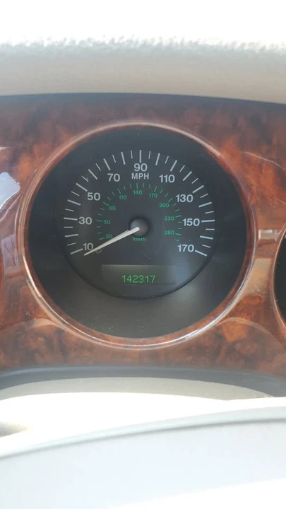 2002 Jaguar X308 XJ - Image 2 of 10