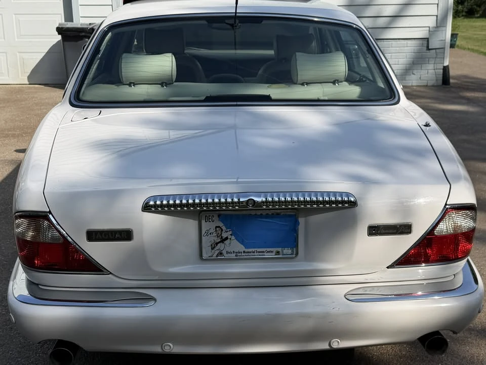2002 Jaguar X308 XJ - Image 11 of 14