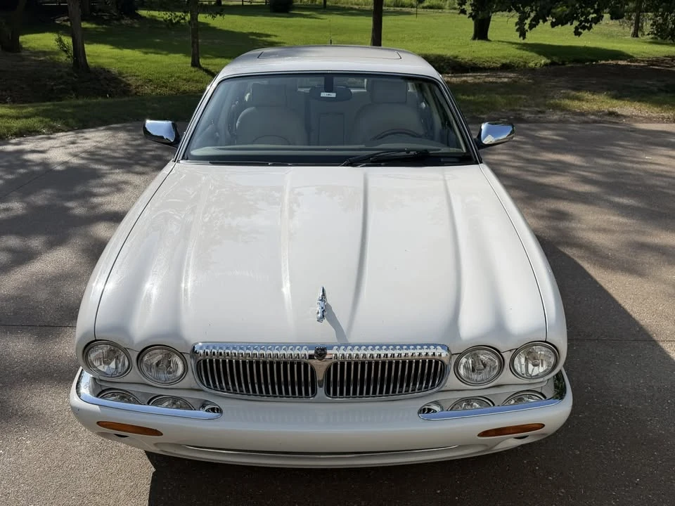 2002 Jaguar X308 XJ - Image 13 of 14