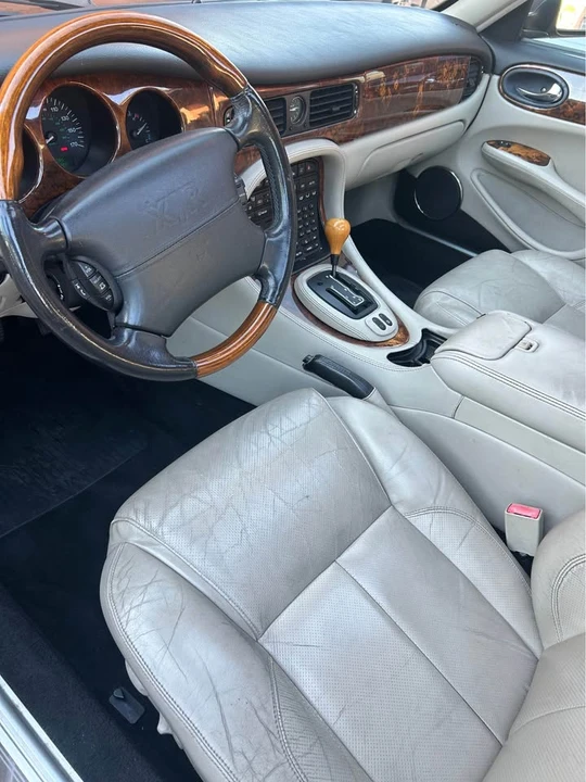 2002 Jaguar X308 XJR - Image 5 of 6