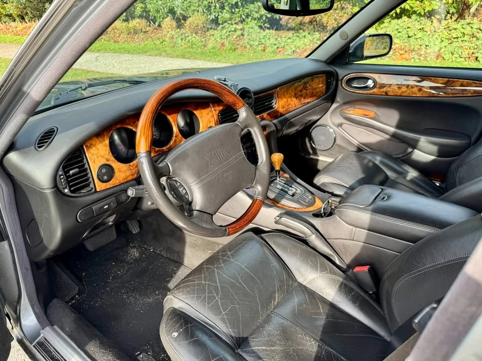 2002 Jaguar X308 XJR - Image 10 of 14