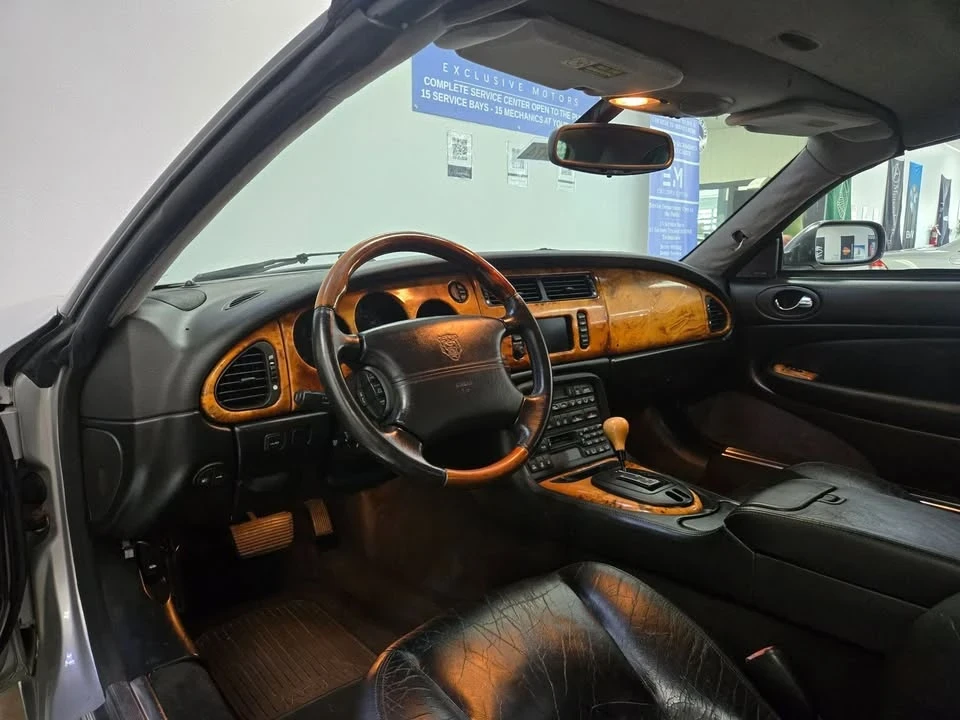 2002 Jaguar XK - Image 11 of 11