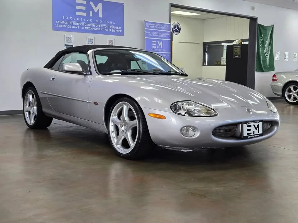 2002 Jaguar XK - Image 3 of 11