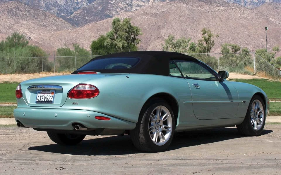 2002 Jaguar X100 XK8 - Image 4 of 8