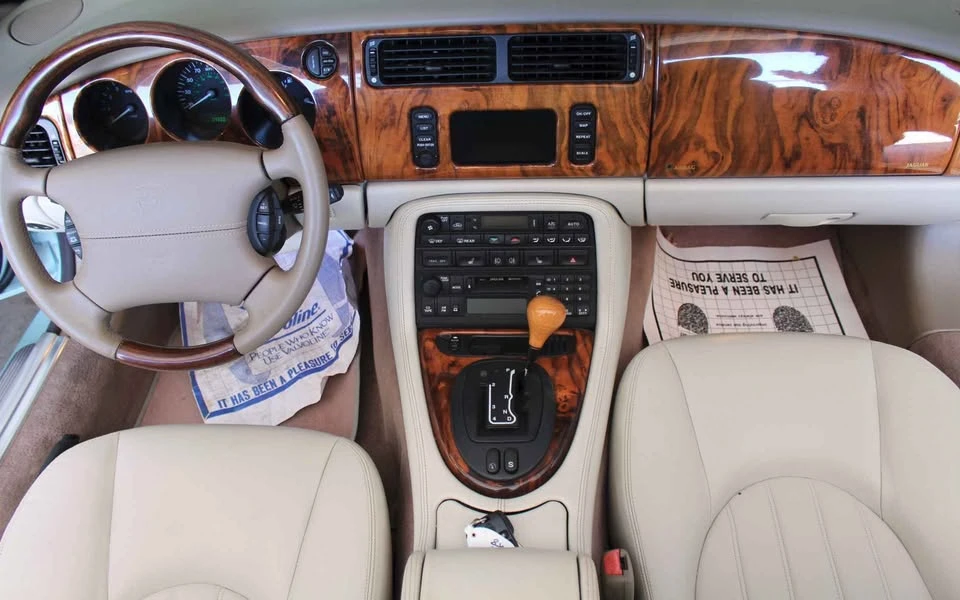 2002 Jaguar X100 XK8 - Image 8 of 8
