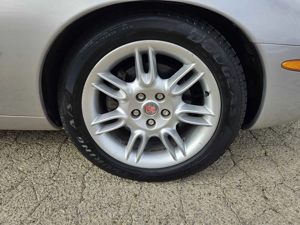 2002 Jaguar X100 XK8 - Image 11 of 18