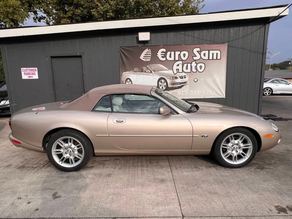 2002 Jaguar XK - Image 12 of 20