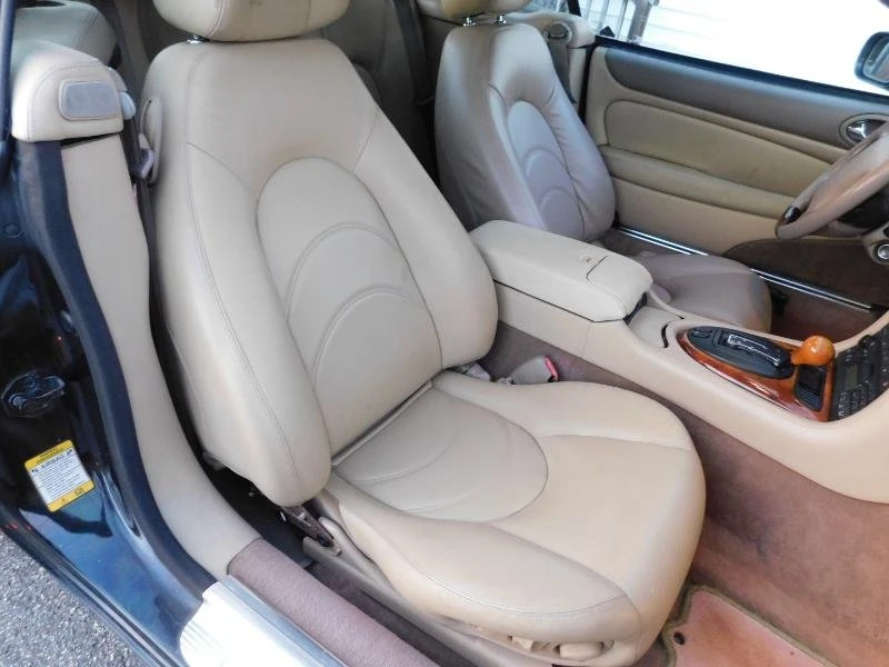 2002 Jaguar X100 XK8 - Image 15 of 20