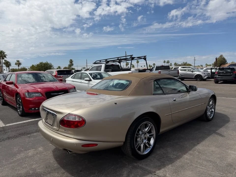 2002 Jaguar XK - Image 11 of 19