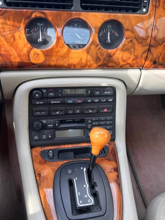 2002 Jaguar XK - Image 20 of 20