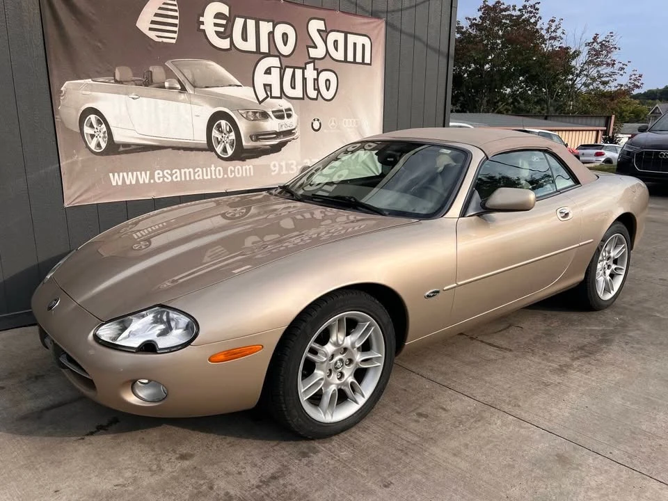 2002 Jaguar XK - Image 8 of 20