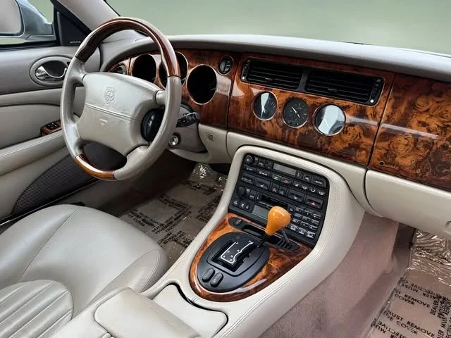2002 Jaguar X100 XK8 - Image 10 of 20