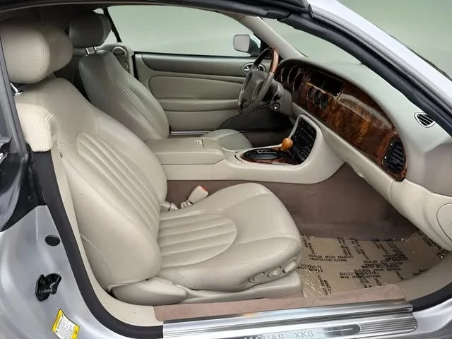 2002 Jaguar X100 XK8 - Image 14 of 20