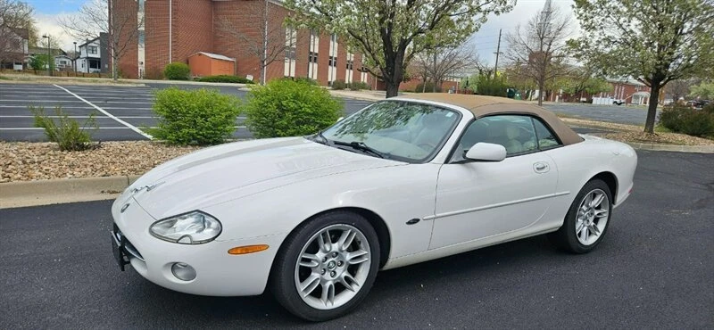 2002 Jaguar X100 XK8 - Image 3 of 17