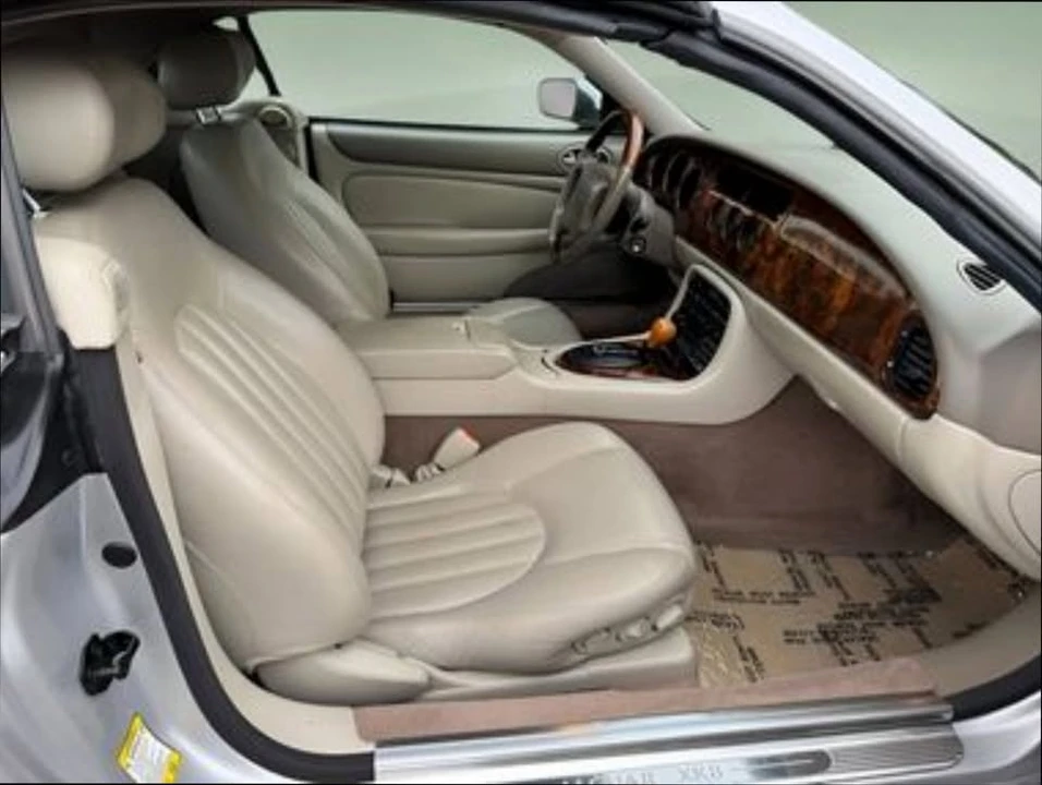 2002 Jaguar X100 XK8 - Image 16 of 20