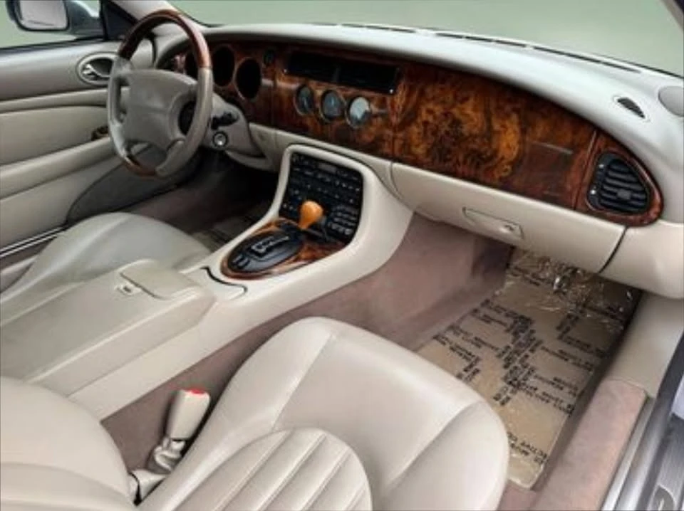 2002 Jaguar X100 XK8 - Image 19 of 20