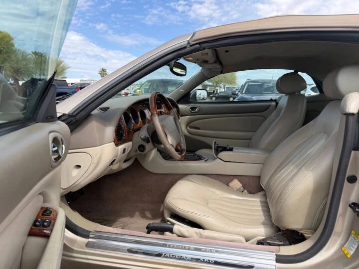 2002 Jaguar X100 XK8 - Image 9 of 12