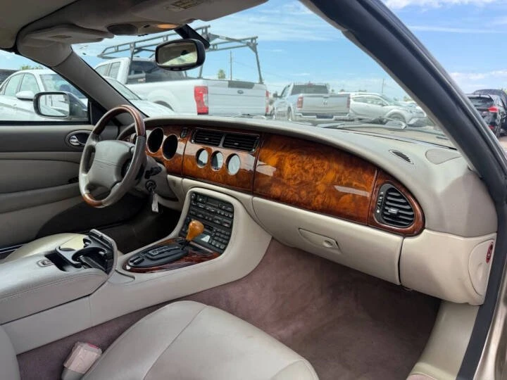 2002 Jaguar X100 XK8 - Image 12 of 12