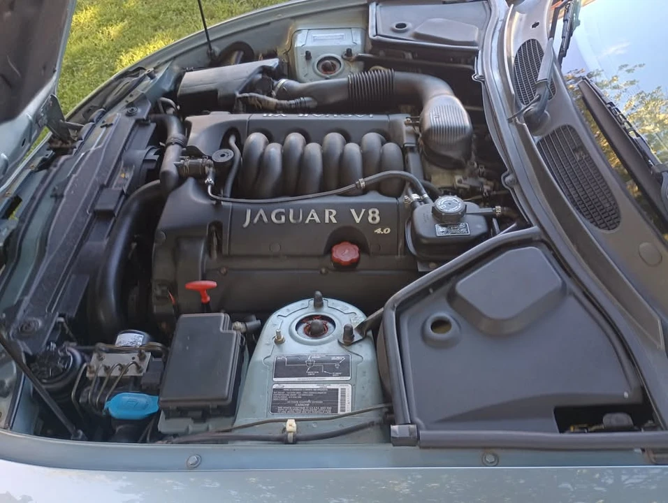 2002 Jaguar X100 XK8 - Image 15 of 16