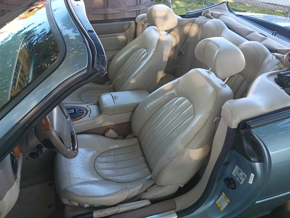 2002 Jaguar X100 XK8 - Image 12 of 15