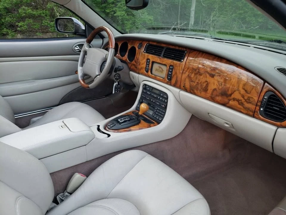 2002 Jaguar X100 XKR - Image 7 of 16