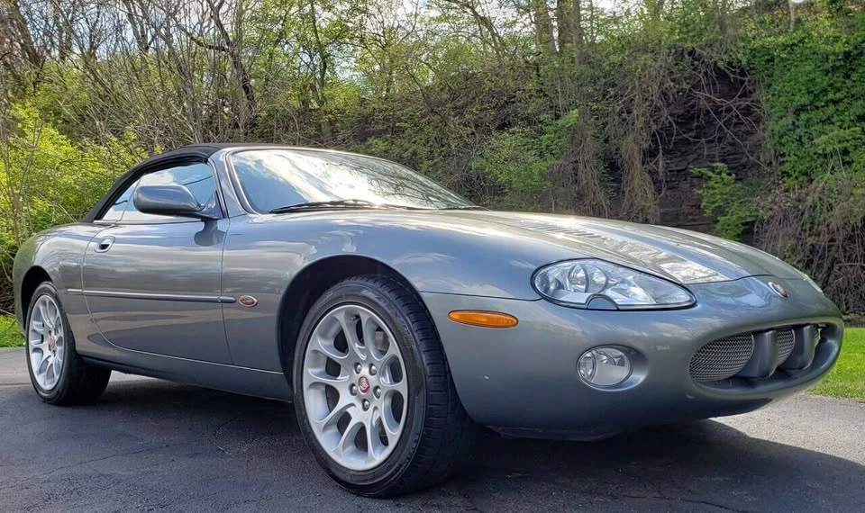 2002 Jaguar X100 XKR - Image 16 of 16