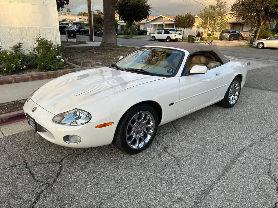 2002 Jaguar X100 XKR - Image 10 of 20