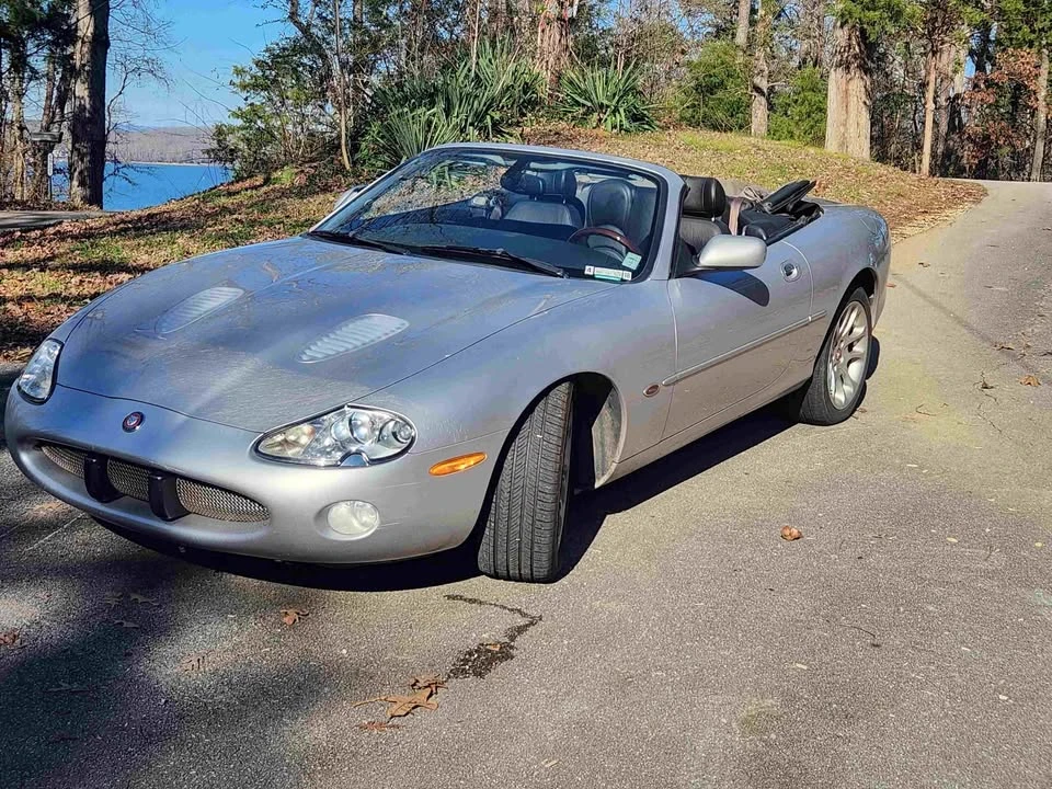 2002 Jaguar X100 XKR - Image 3 of 16