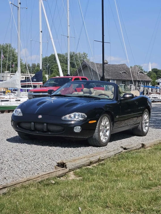 2002 Jaguar X100 XKR - Image 4 of 11