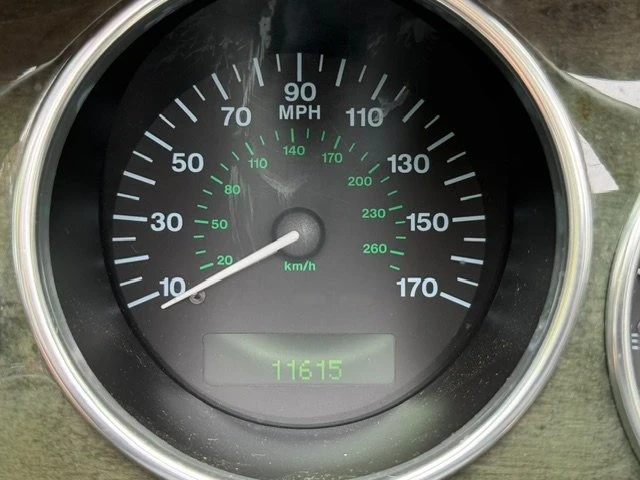 2002 Jaguar X100 XKR - Image 8 of 10