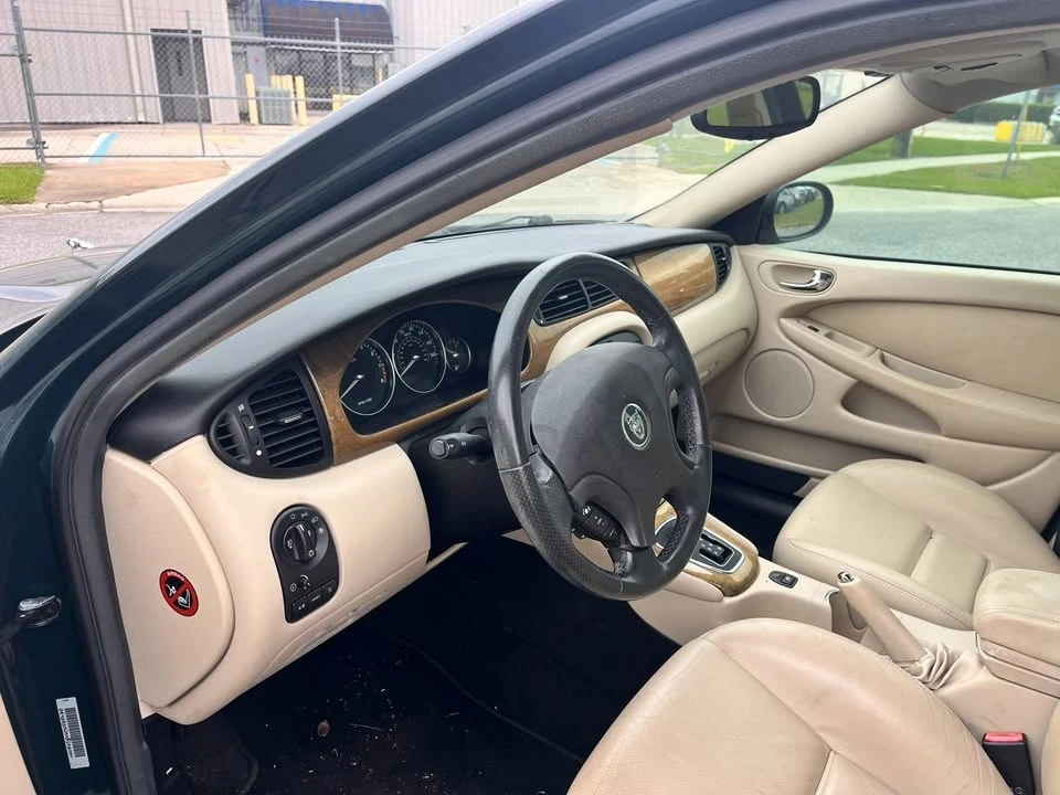 2002 Jaguar X-Type - Image 16 of 19
