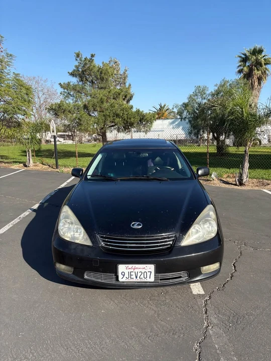 2002 Lexus ES 4th Gen - Image 10 of 16
