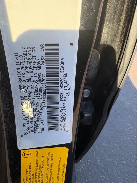 2002 Lexus ES 4th Gen - Image 11 of 16