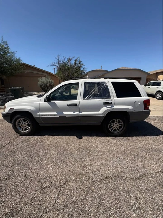 2002 Jeep WJ Grand Cherokee - Image 2 of 4