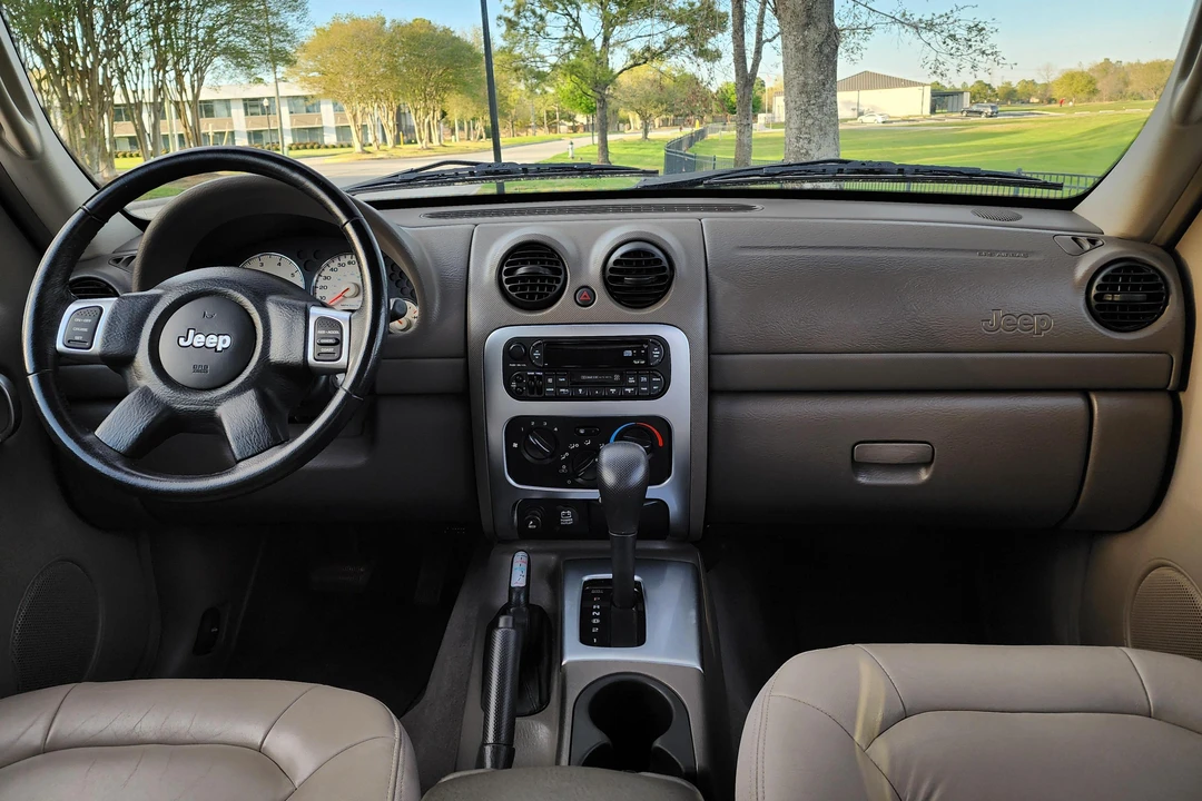 2002 Jeep KJ Liberty - Image 22 of 31