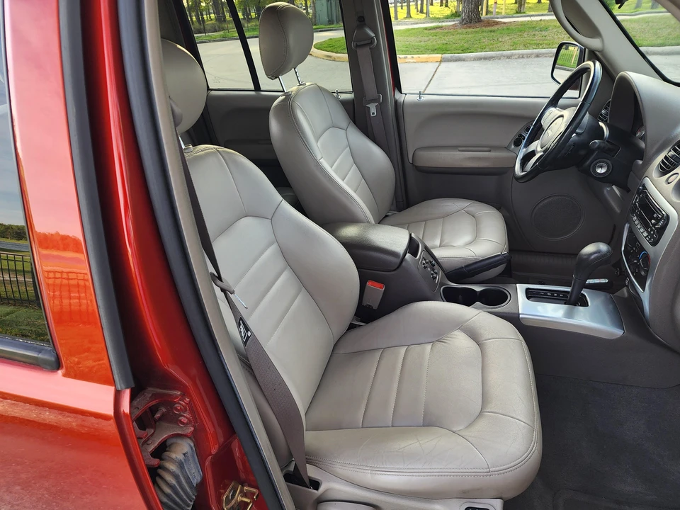 2002 Jeep KJ Liberty - Image 30 of 31