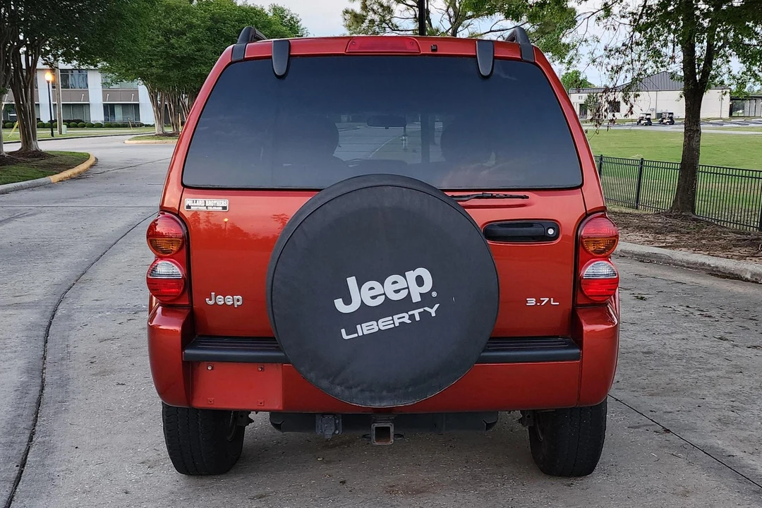 2002 Jeep KJ Liberty - Image 5 of 31