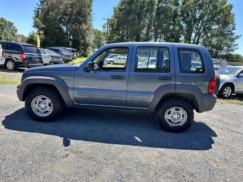 2002 Jeep KJ Liberty - Image 12 of 21