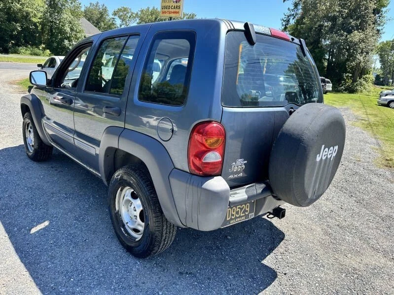 2002 Jeep KJ Liberty - Image 11 of 21