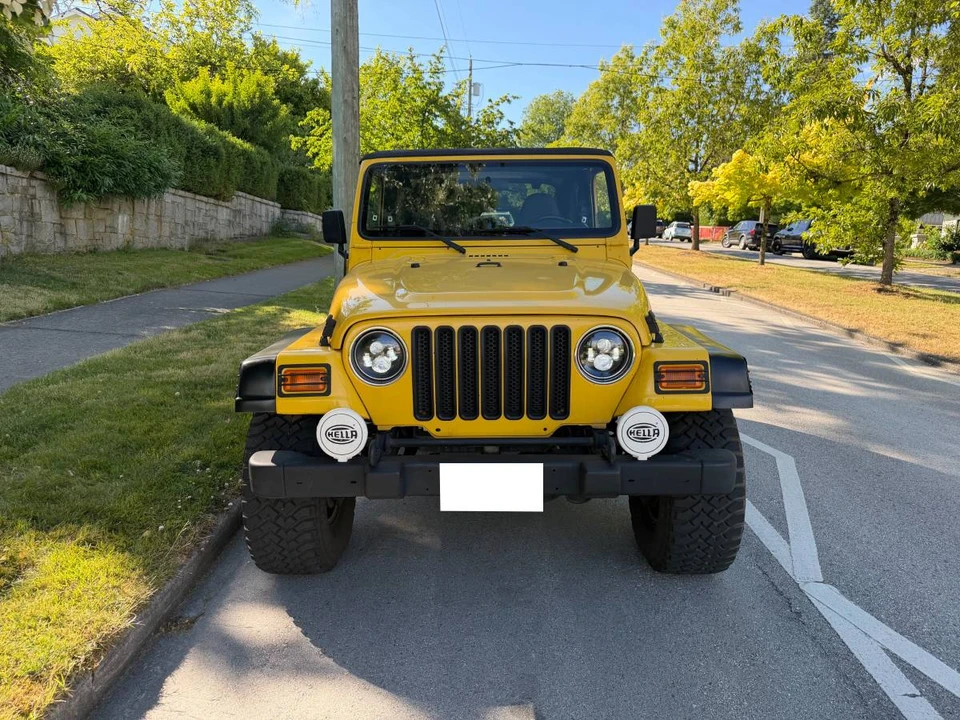 2002 Jeep TJ Wrangler - Image 2 of 17